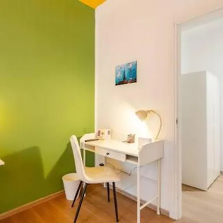 Centro, Stazione Porta Nuova-infinity House2 Apartament *
